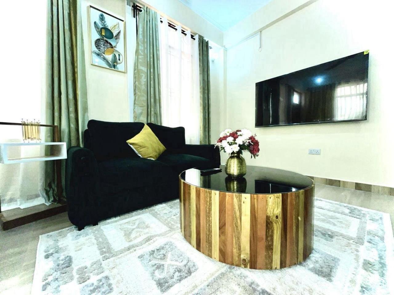 R&K Two Bedroom Apartment Dar es Salaam Exterior photo