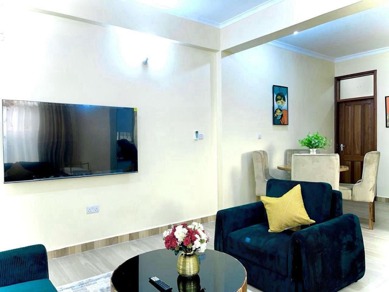 R&K Two Bedroom Apartment Dar es Salaam Exterior photo